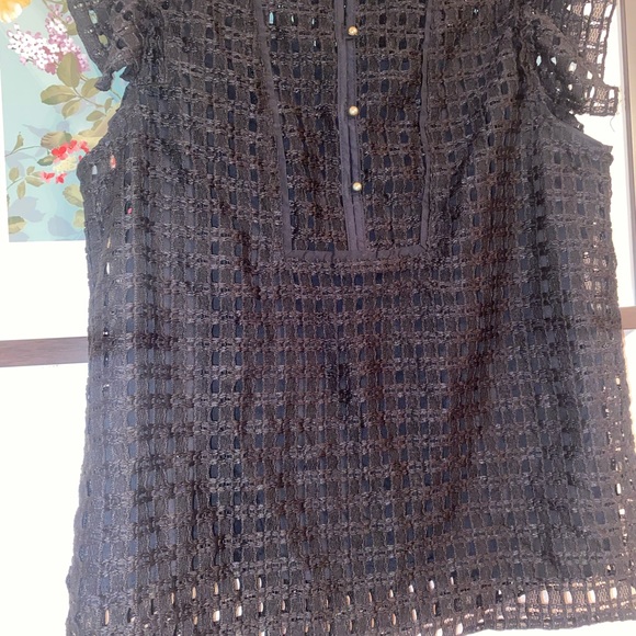 Banana Republic Eyelet Flutter
Sleeve Blouse, sz Small - Picture 4 of 12